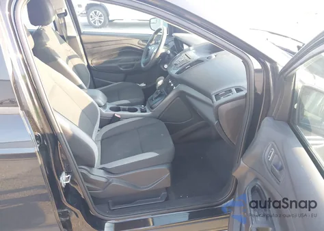 2013 Ford Escape S from USA, damaged, VIN 1FMCU0F74DUB93060